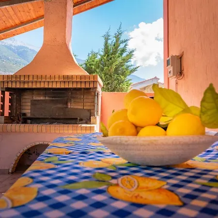 Ioannis House Sea View-Perfect Family Holidays Λουρδάτα Εξωτερικό φωτογραφία